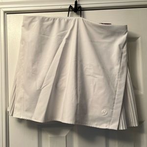 White Lululemon tennis skirt size 8